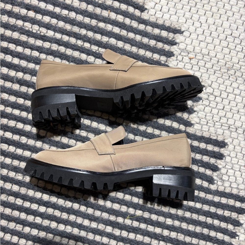 AEROSOLES Tan Loafers with Black Soles